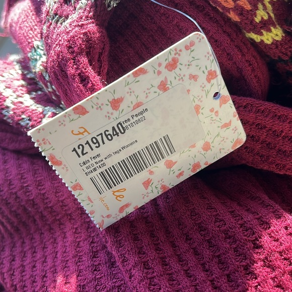 NEW Free People Cabin Fever Sweater Pomegranate Wine Size Large - Picture 7 of 8